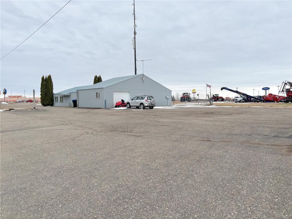 2066 College Way Fergus Falls MN 56537 7051324 image33