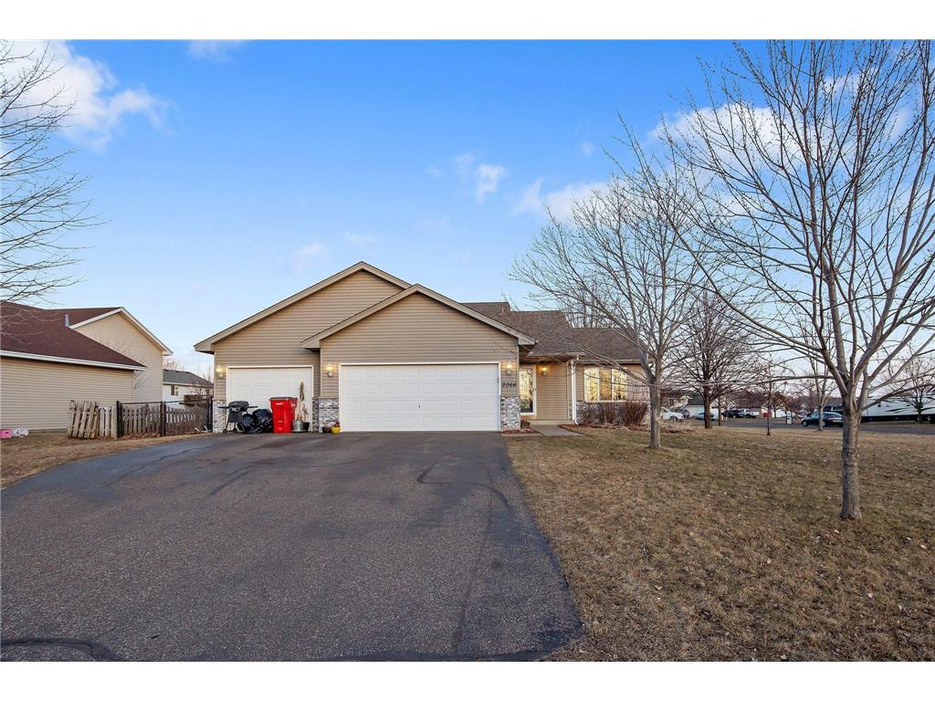 2066 Emerson Road S Cambridge MN 55008 6488116 image1