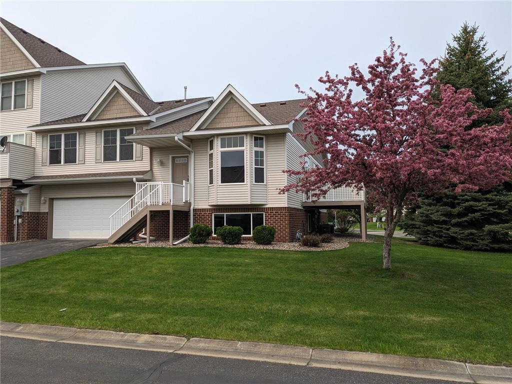 20661 Hampshire Way Lakeville MN 55044 6371640 image1