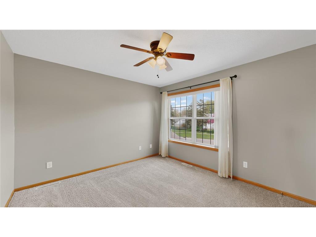 2067 26th Avenue NW Rochester MN 55901 7065105 image16