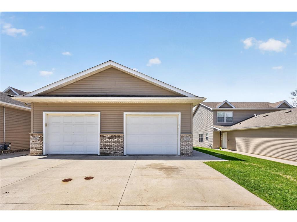 2067 26th Avenue NW Rochester MN 55901 7065105 image33