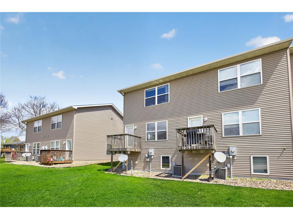 2067 26th Avenue NW Rochester MN 55901 7065105 image40