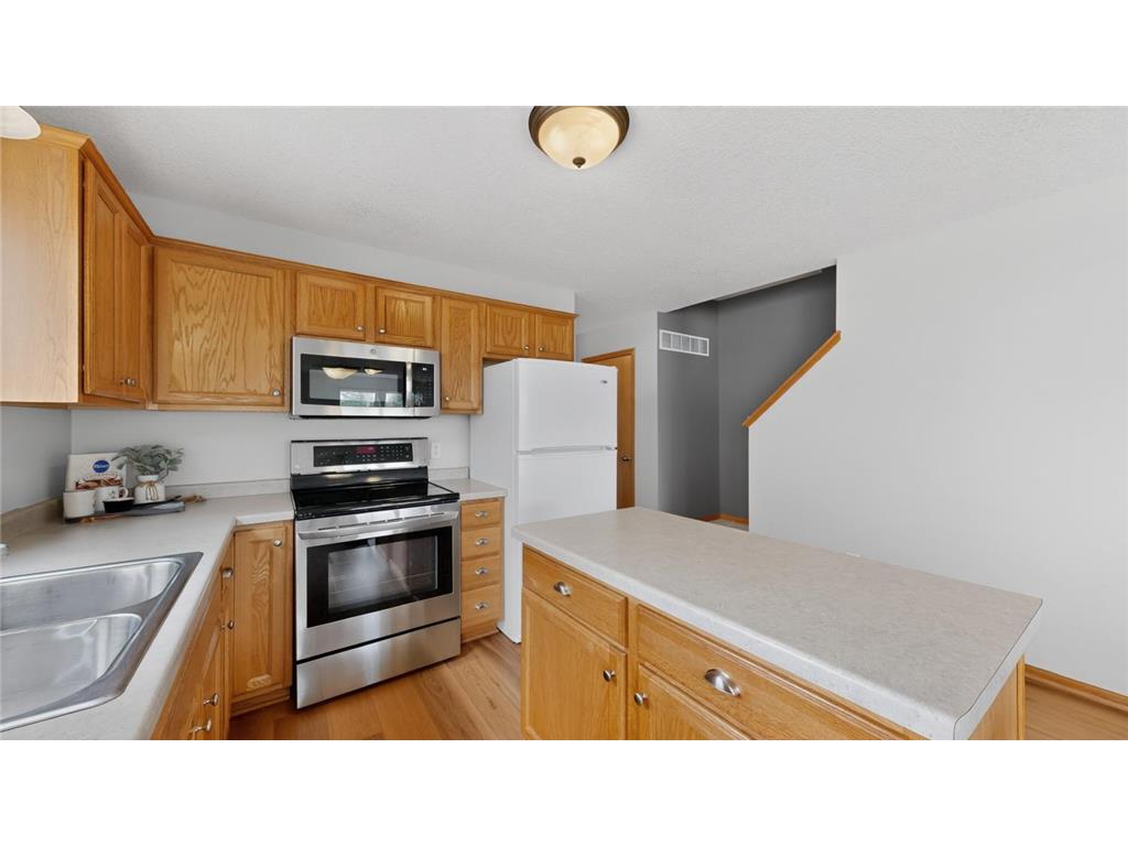 2067 26th Avenue NW Rochester MN 55901 7065105 image8