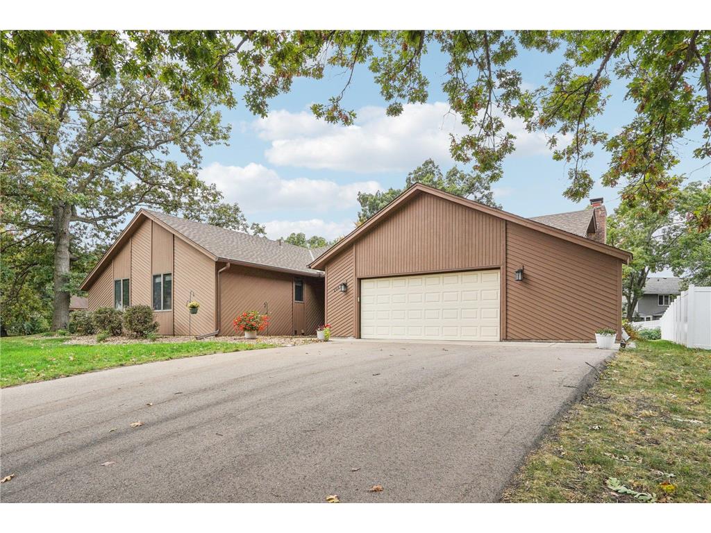 2067 Kings Road Eagan MN 55122 7067612 image1