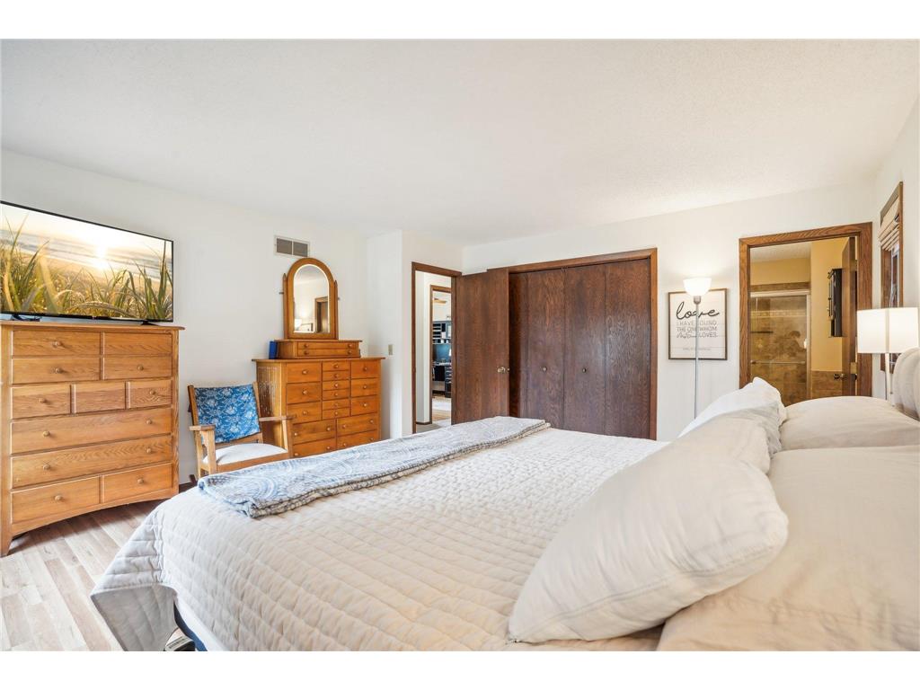 2067 Kings Road Eagan MN 55122 7067612 image21