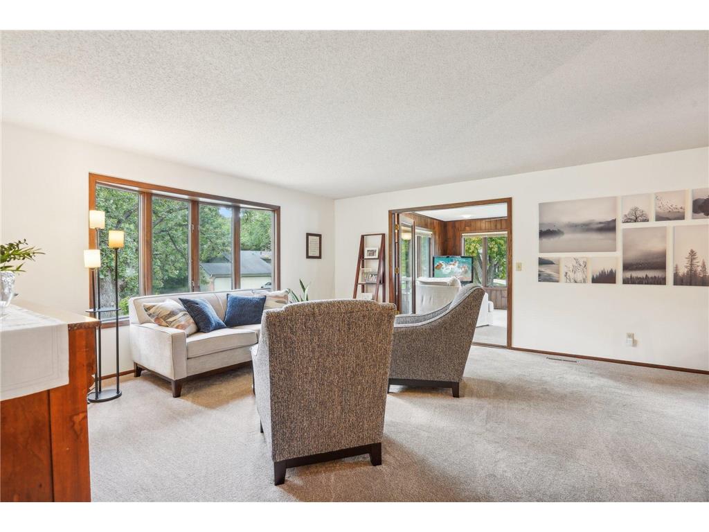 2067 Kings Road Eagan MN 55122 7067612 image6