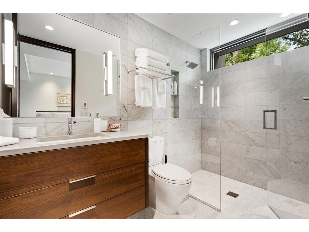 20670 Linwood Road Deephaven MN 55331 - Lake Minnetonka 6769887 image32