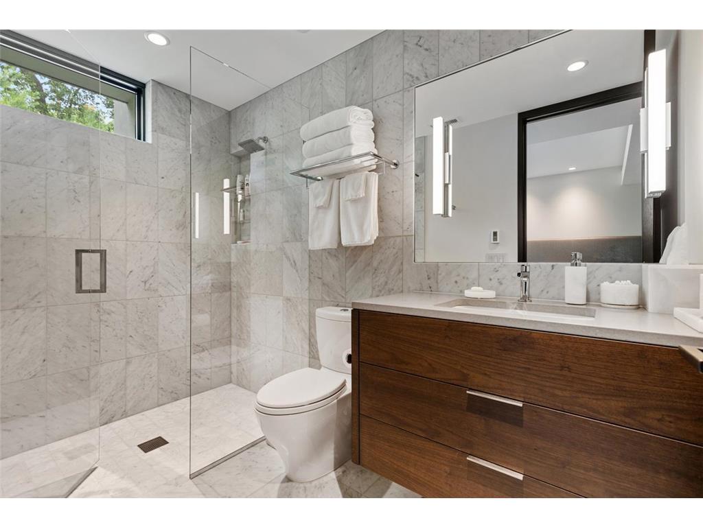 20670 Linwood Road Deephaven MN 55331 - Lake Minnetonka 6769887 image34