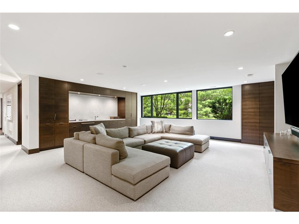 20670 Linwood Road Deephaven MN 55331 - Lake Minnetonka 6769887 image35