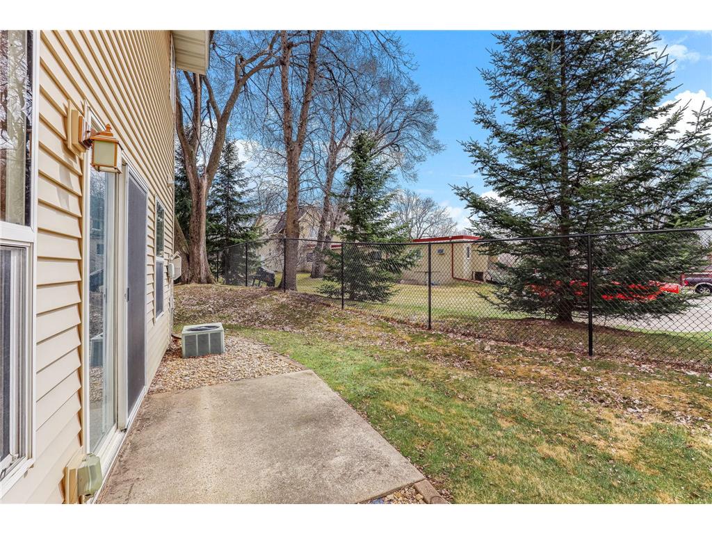 2068 Shryer Court E North Saint Paul MN 55109 7043017 image31