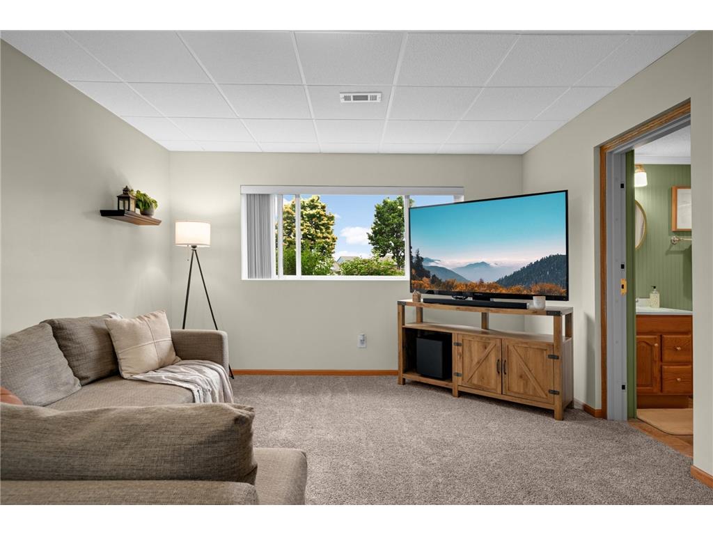 20683 Hampshire Way Lakeville MN 55044 7095377 image23
