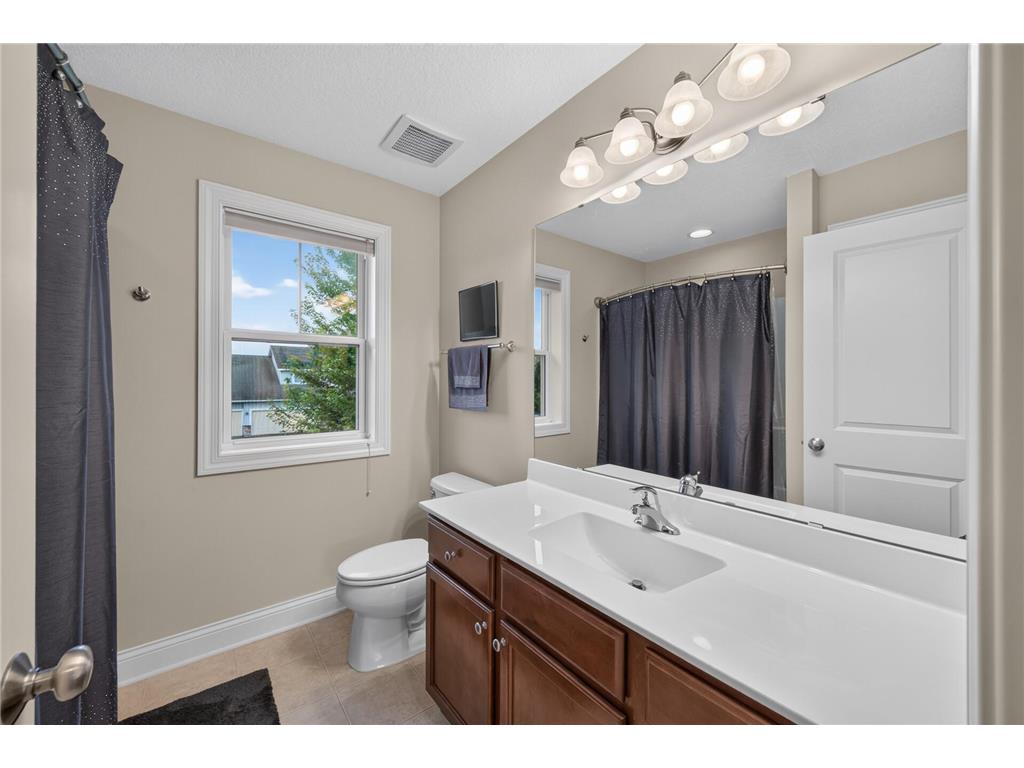 20685 Frost Court Lakeville MN 55044 7100381 image24
