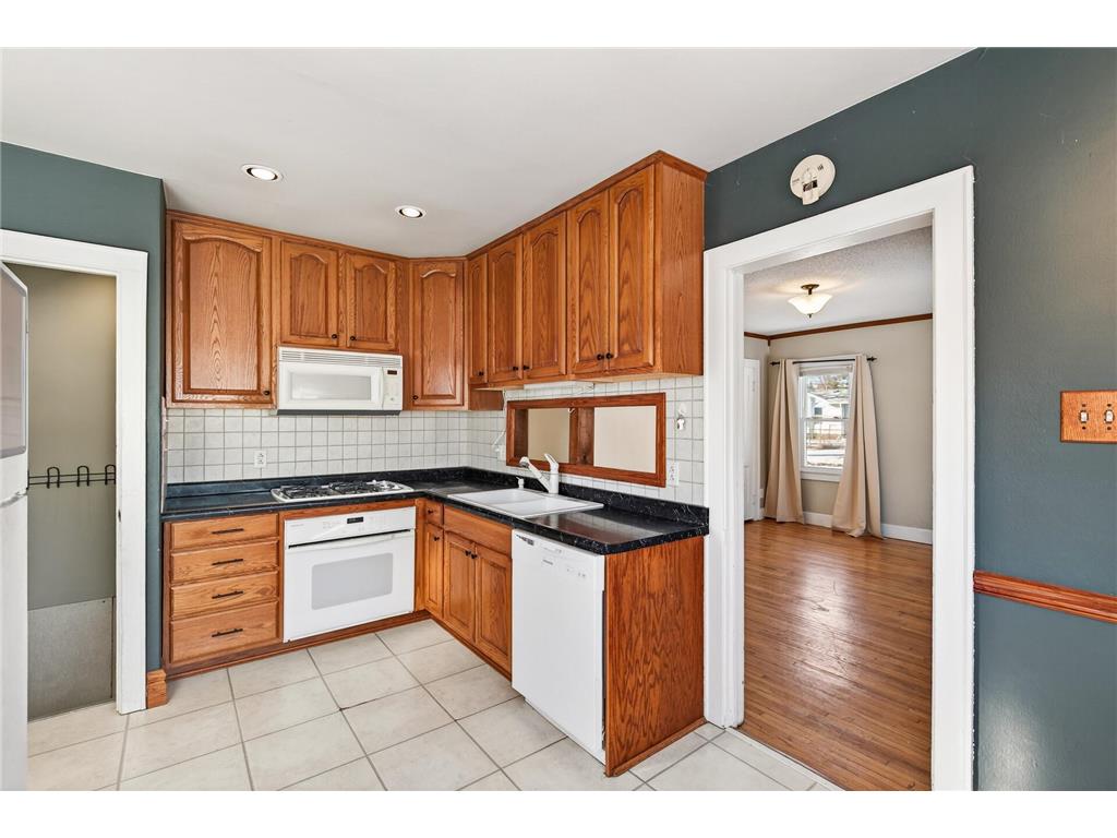2069 Manitou Avenue Saint Paul MN 55119 7012243 image11
