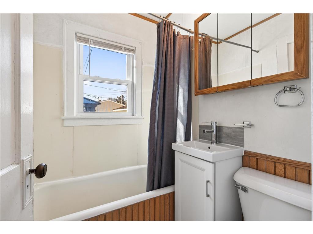2069 Manitou Avenue Saint Paul MN 55119 7012243 image15