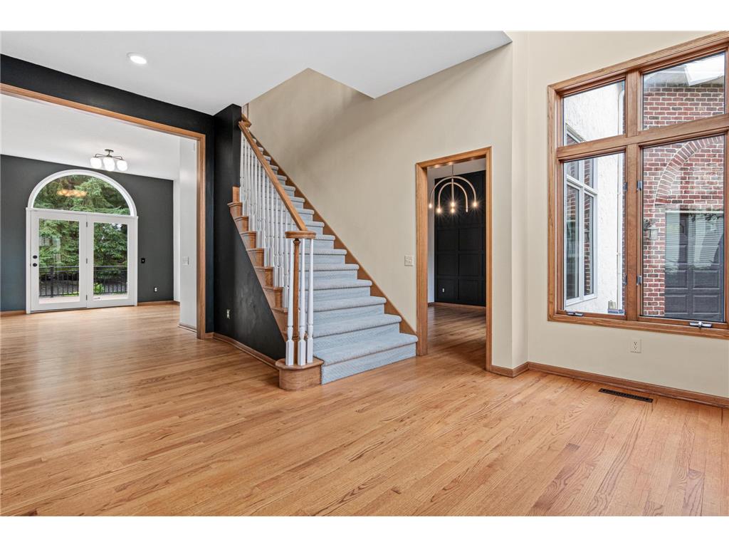 2069 Royale Drive Eagan MN 55122 7099762 image4