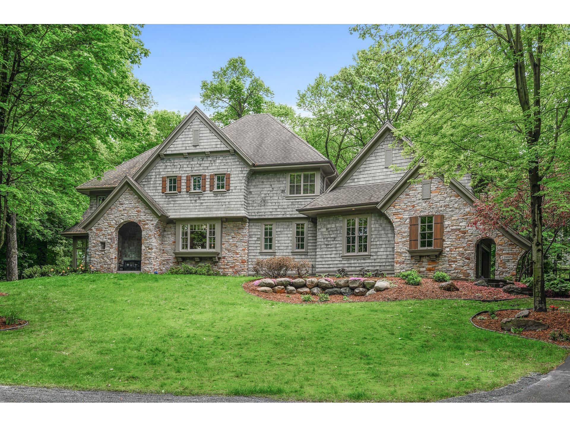 20695 Spencer Lane, Shorewood, MN, 55331 MLS 5759713 Edina Realty