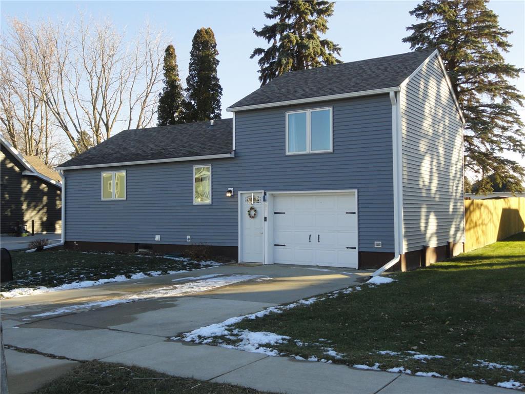 207 1st Street NW Dodge Center MN 55927 6463502 image1