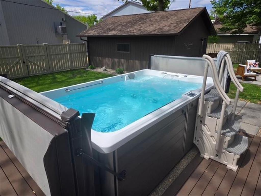 207 2nd Street NW Freeport MN 56331 6802139 image12