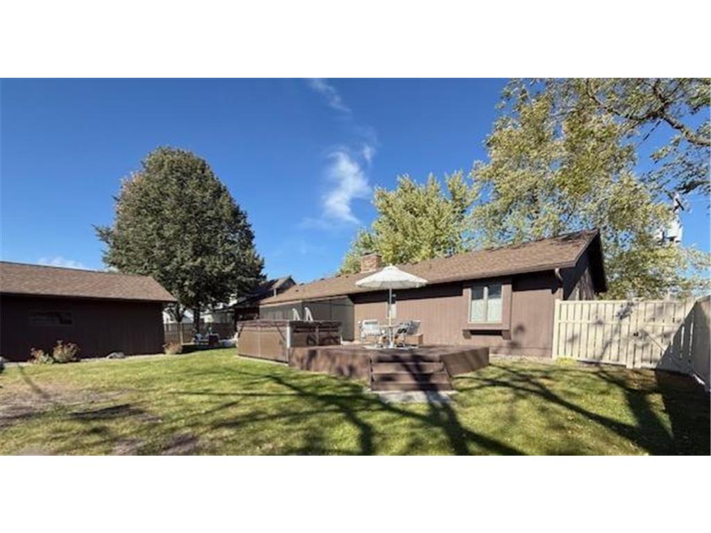 207 2nd Street NW Freeport MN 56331 6802139 image14