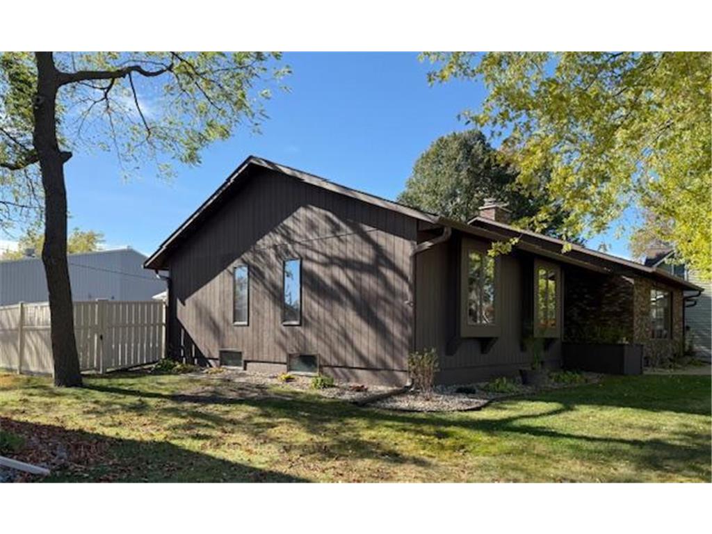 207 2nd Street NW Freeport MN 56331 6802139 image6