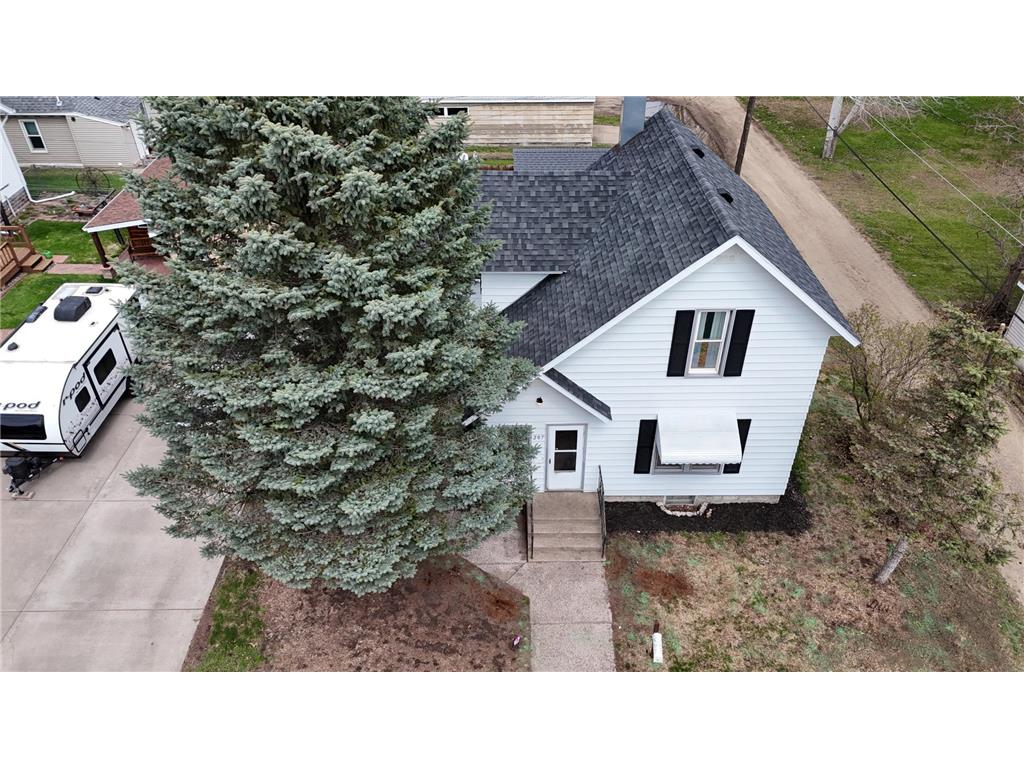 207 3rd Avenue NE Little Falls MN 56345 7064282 image20
