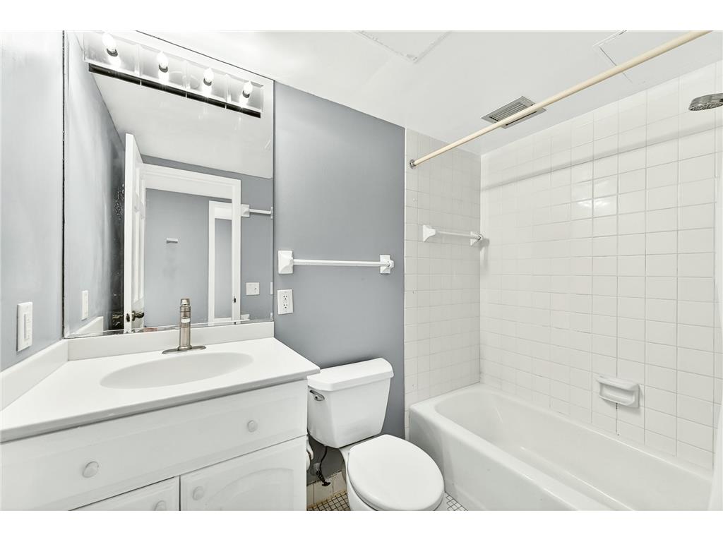 207 5th Avenue SW #1001 Rochester MN 55902 7074684 image21