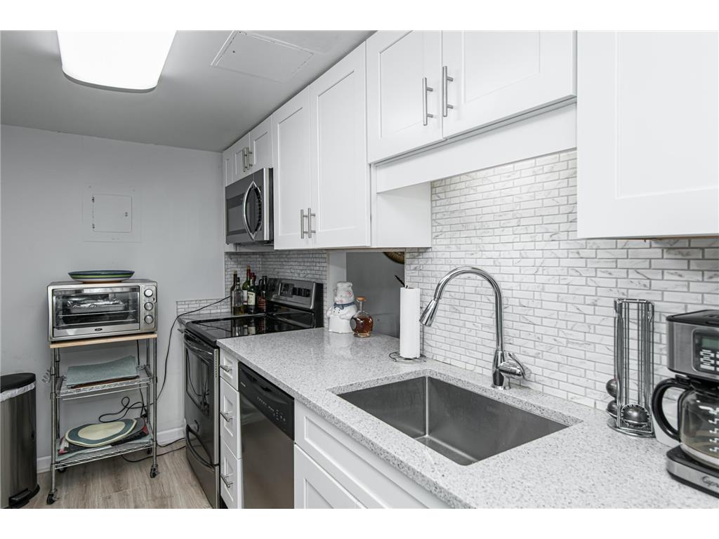 207 5th Avenue SW #208 Rochester MN 55902 6725707 image8