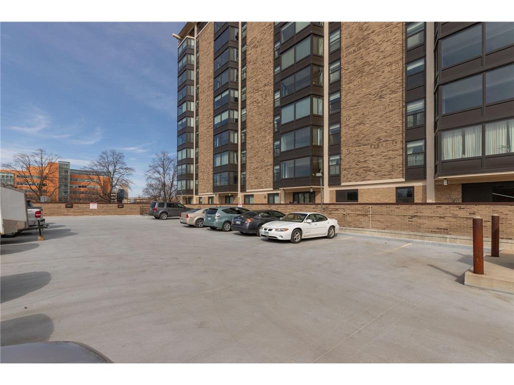 207 5th Avenue SW #407 Rochester MN 55902 6721076 image10