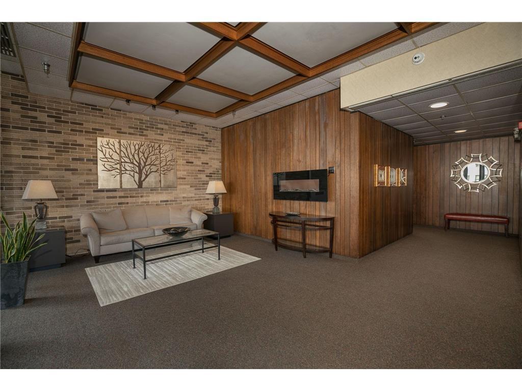 207 5th Avenue SW #802 Rochester MN 55902 6762664 image4