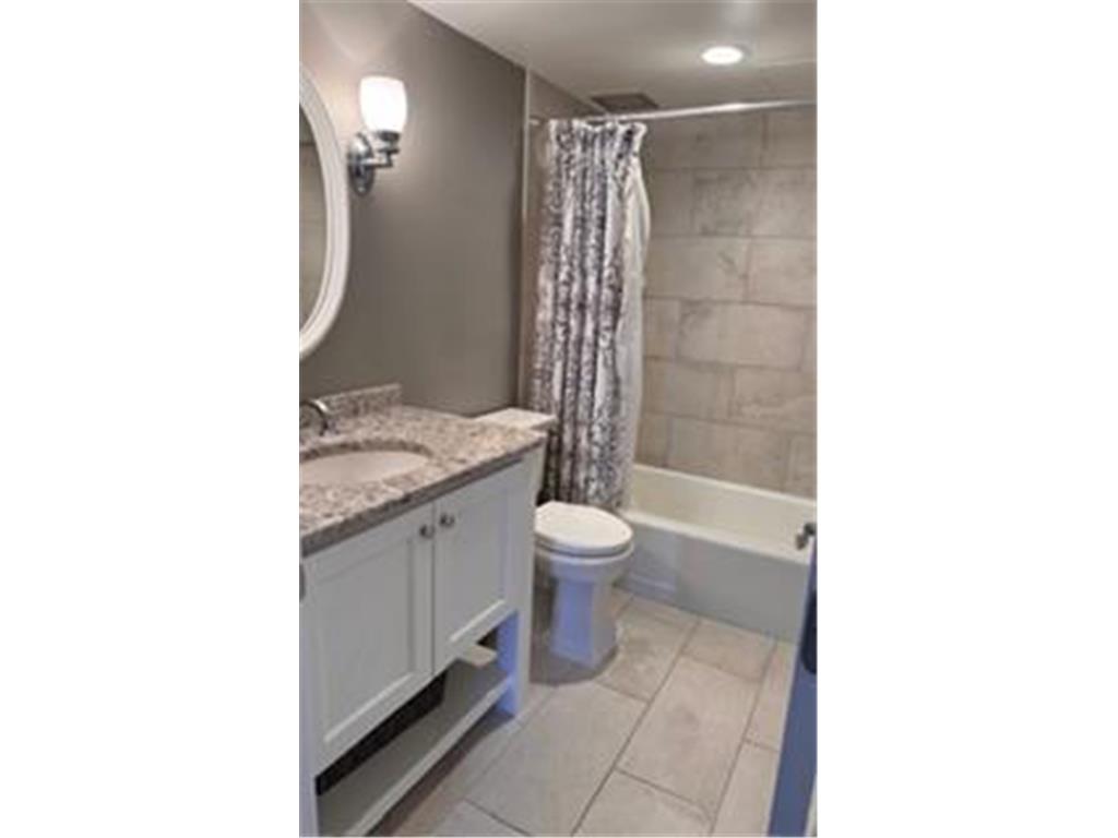 207 5th Avenue SW #808 Rochester MN 55902 7046984 image12