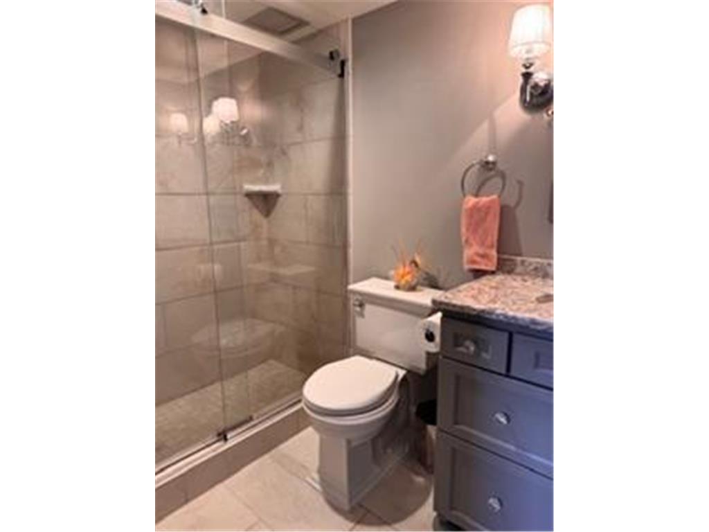 207 5th Avenue SW #808 Rochester MN 55902 7046984 image16