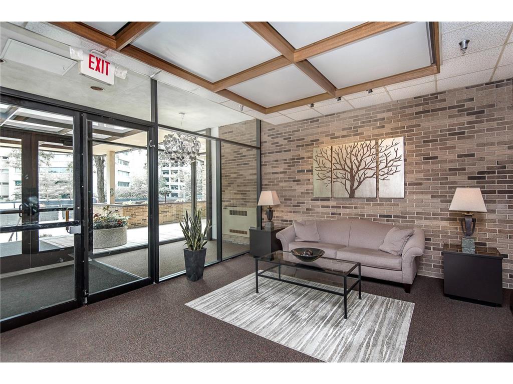 207 5th Avenue SW #808 Rochester MN 55902 7046984 image21