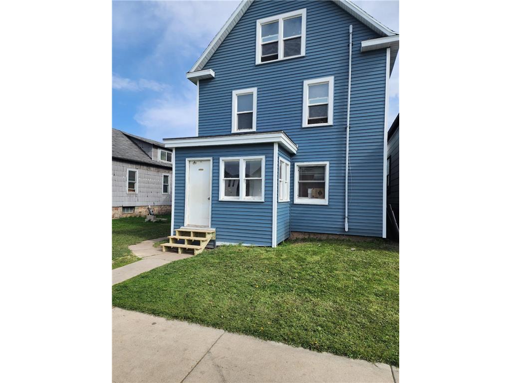 207 5th Street S Virginia MN 55792 6705060 image1