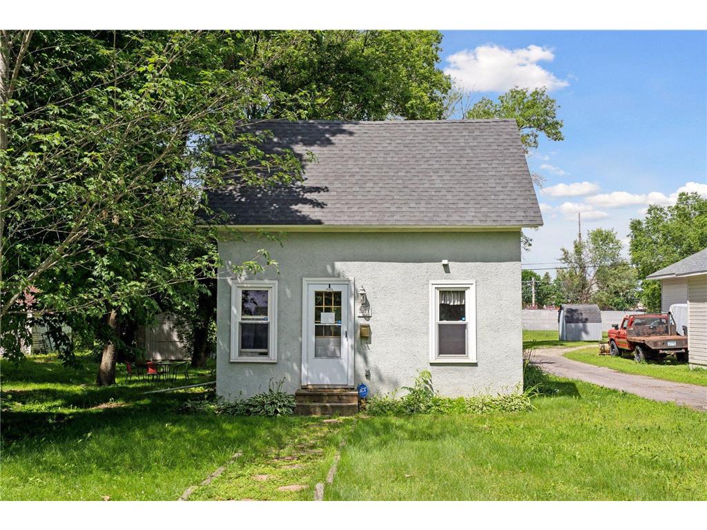 207 9th Avenue S Princeton MN 55371 6549715 image1