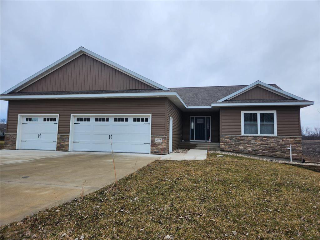 207 Bouldercrest Avenue NE Owatonna MN 55060 6463543 image1