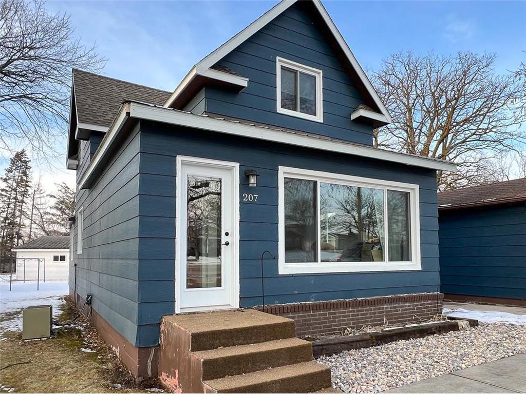 207 Cleveland Avenue W Karlstad MN 56732 6492254 image1