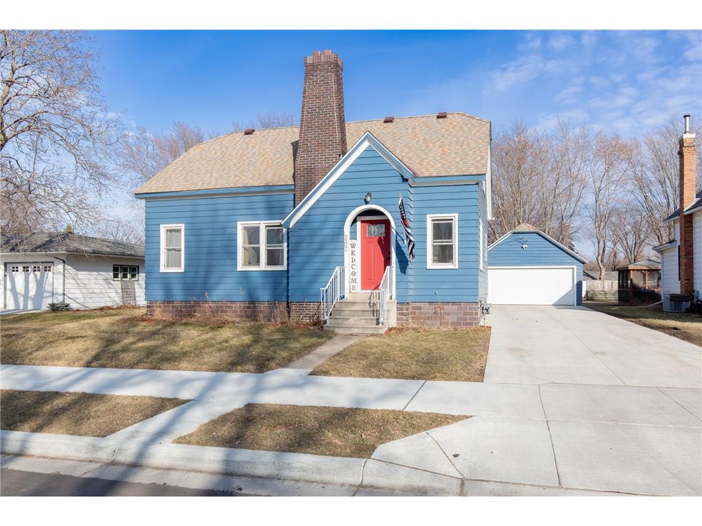 207 Columbus Avenue N New Prague MN 56071 6500830 image1