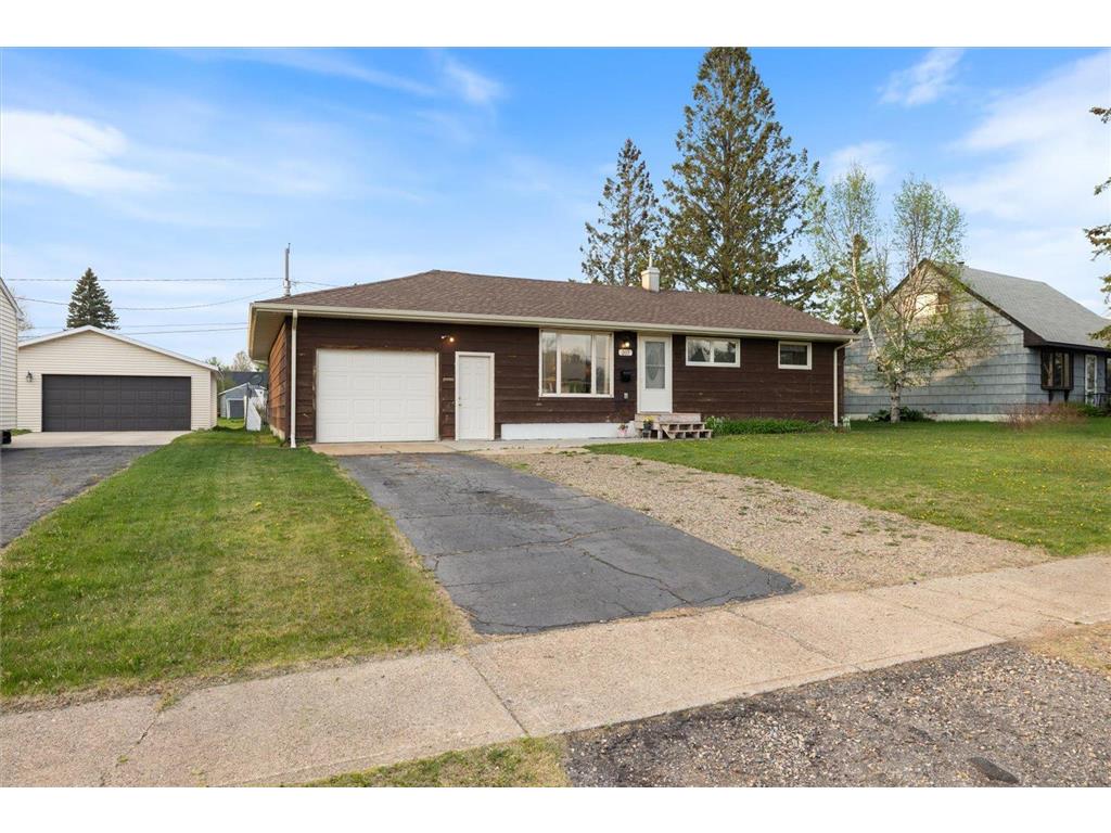 207 Dorchester Drive Hoyt Lakes MN 55750 6722235 image1