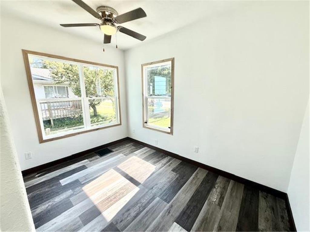 207 E Broadway Street Redwood Falls MN 56283 6789560 image12