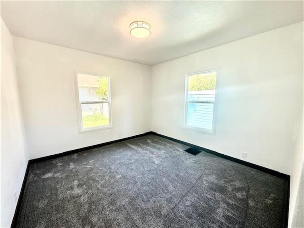 207 E Broadway Street Redwood Falls MN 56283 6789560 image15