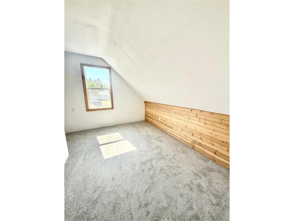 207 E Broadway Street Redwood Falls MN 56283 6789560 image20