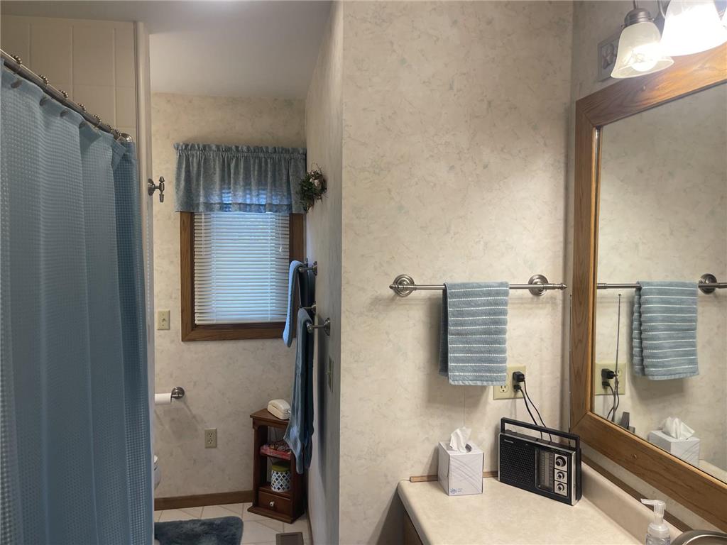 207 E Hollett Street Tracy MN 56175 7050035 image11