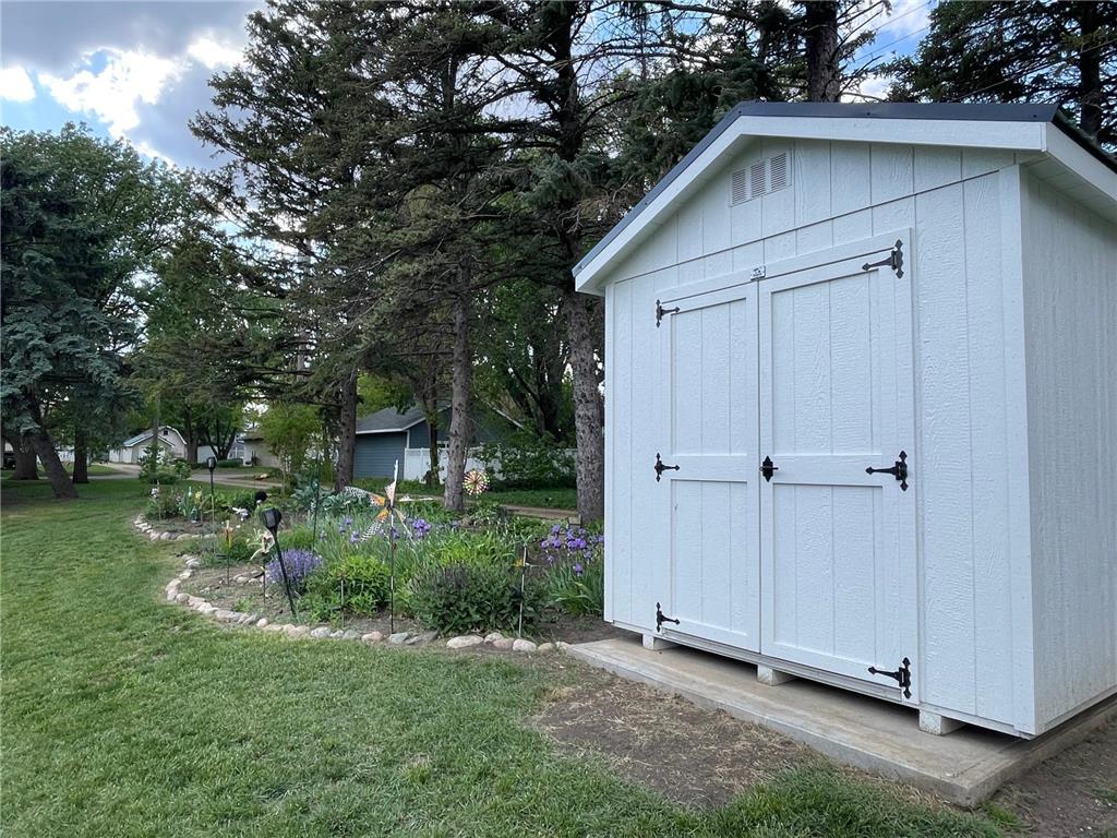 207 E Hollett Street Tracy MN 56175 7050035 image13
