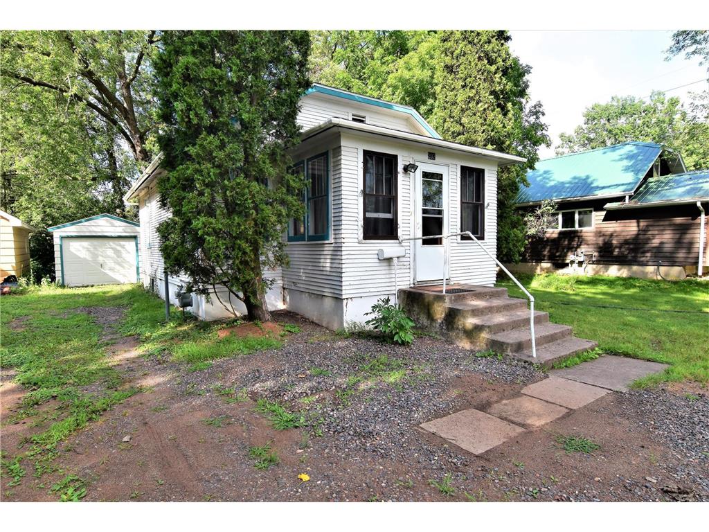 207 Fourth Street SE, Hinckley, MN 55037 MLS 6254603 Edina Realty