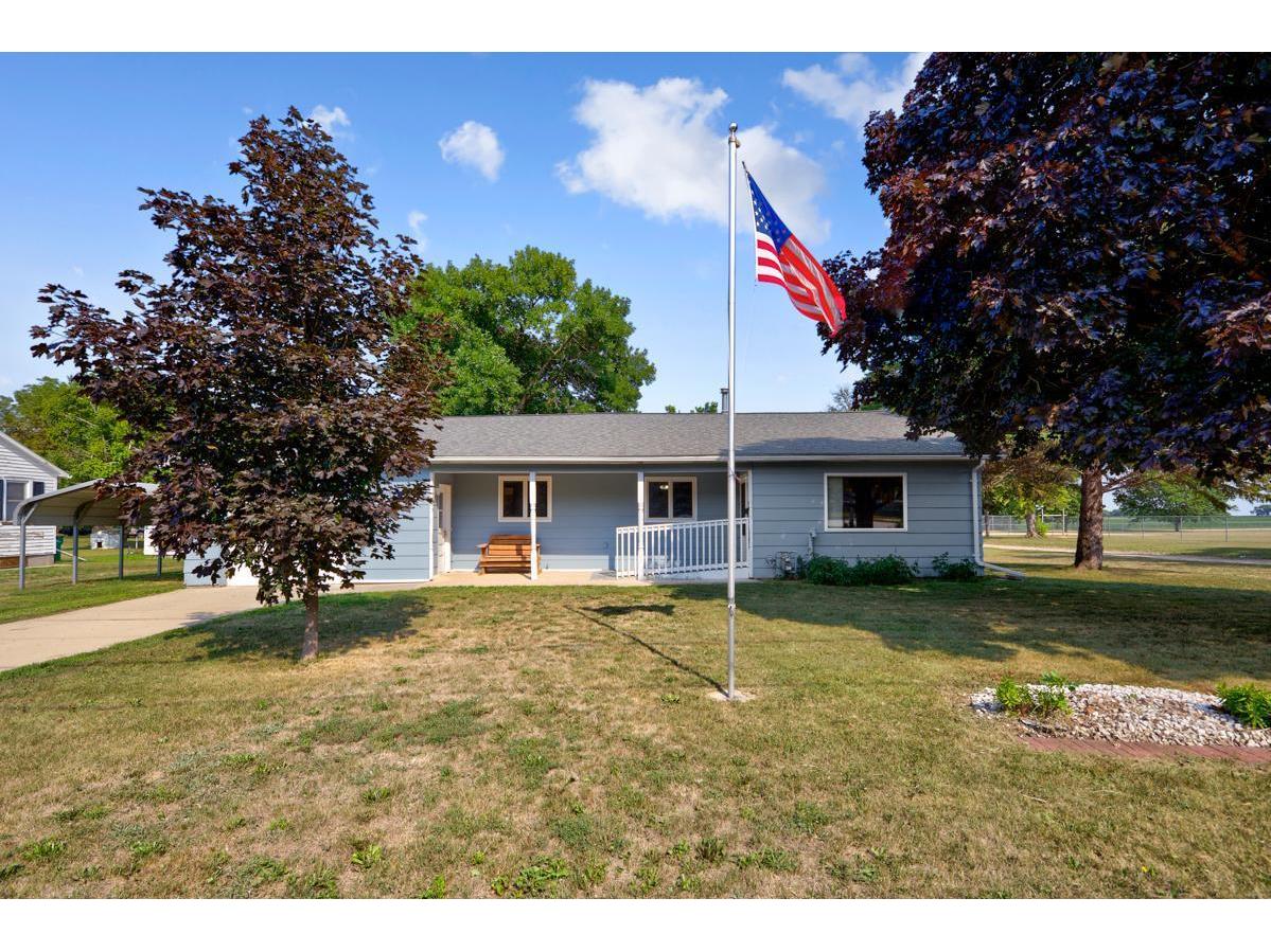 207 Kenzie Street, Sherburn, MN 56171 MLS 6082588 Edina Realty