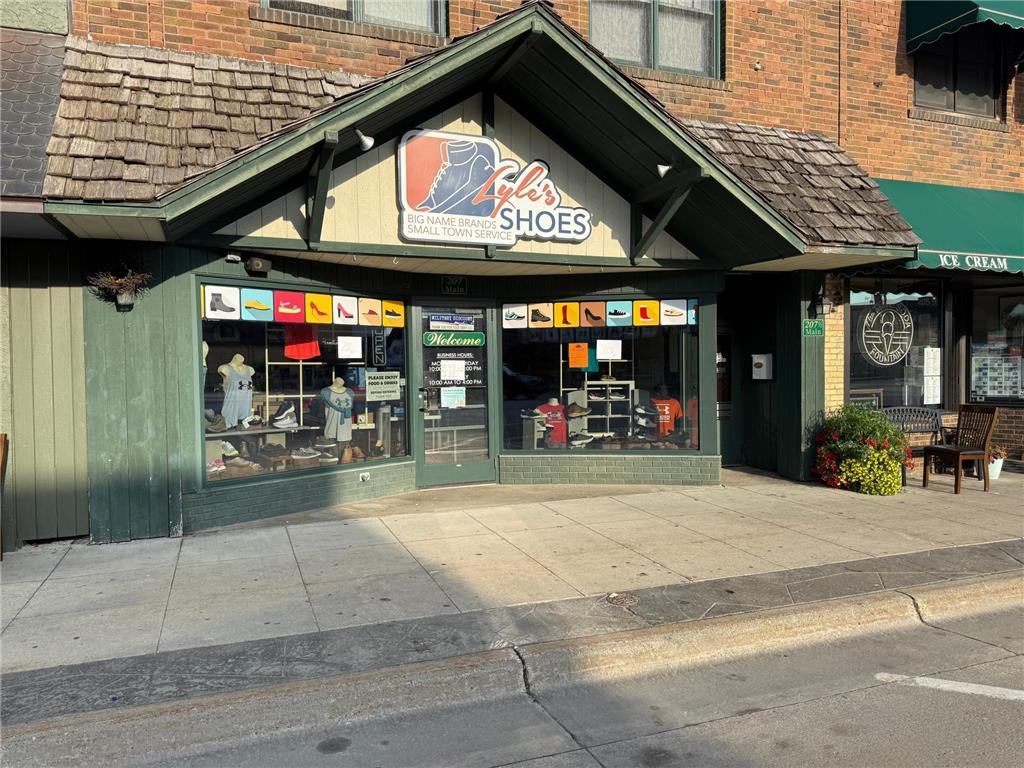 207 Main Avenue S Park Rapids MN 56470 6762343 image9