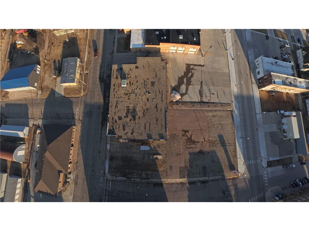 207 Main St E Pipestone MN 56164 7011278 image16
