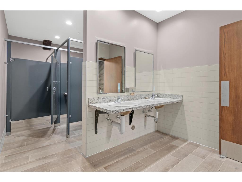 207 Monroe Street N #119 North Hudson WI 54016 6726197 image12