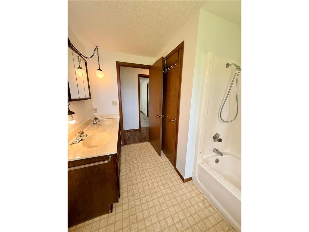 207 N Main Street Saint Leo MN 56264 7081412 image14