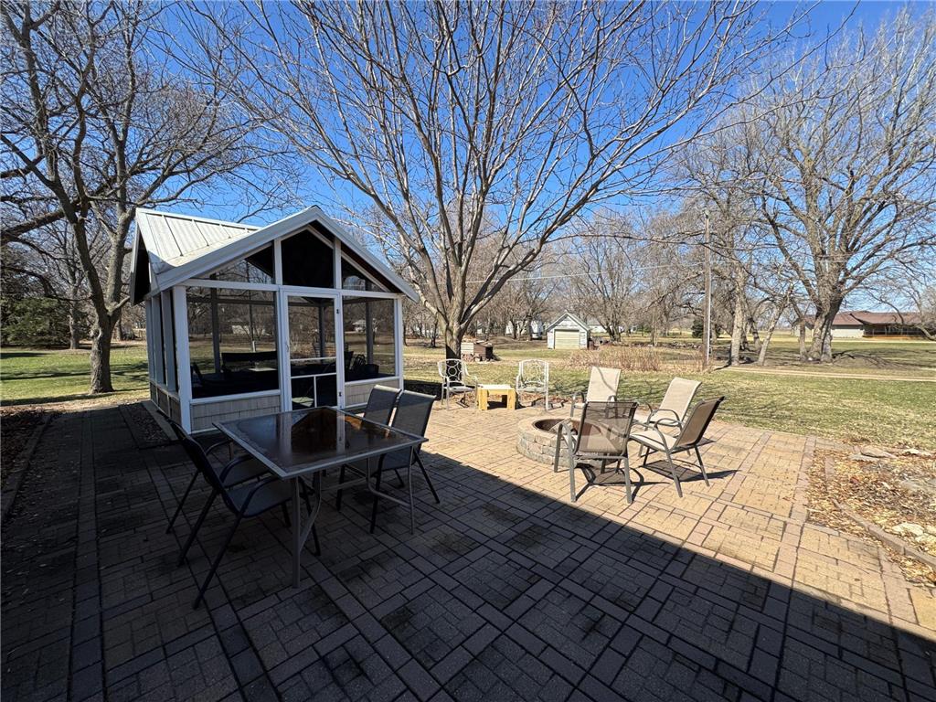 207 N Main Street Taunton MN 56291 7048396 image35